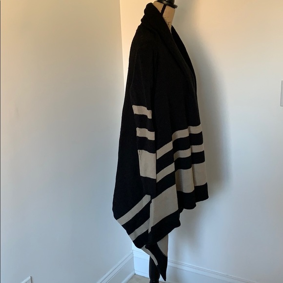 Cupcakes & cashmere black and taupe cardigan - Picture 2 of 4